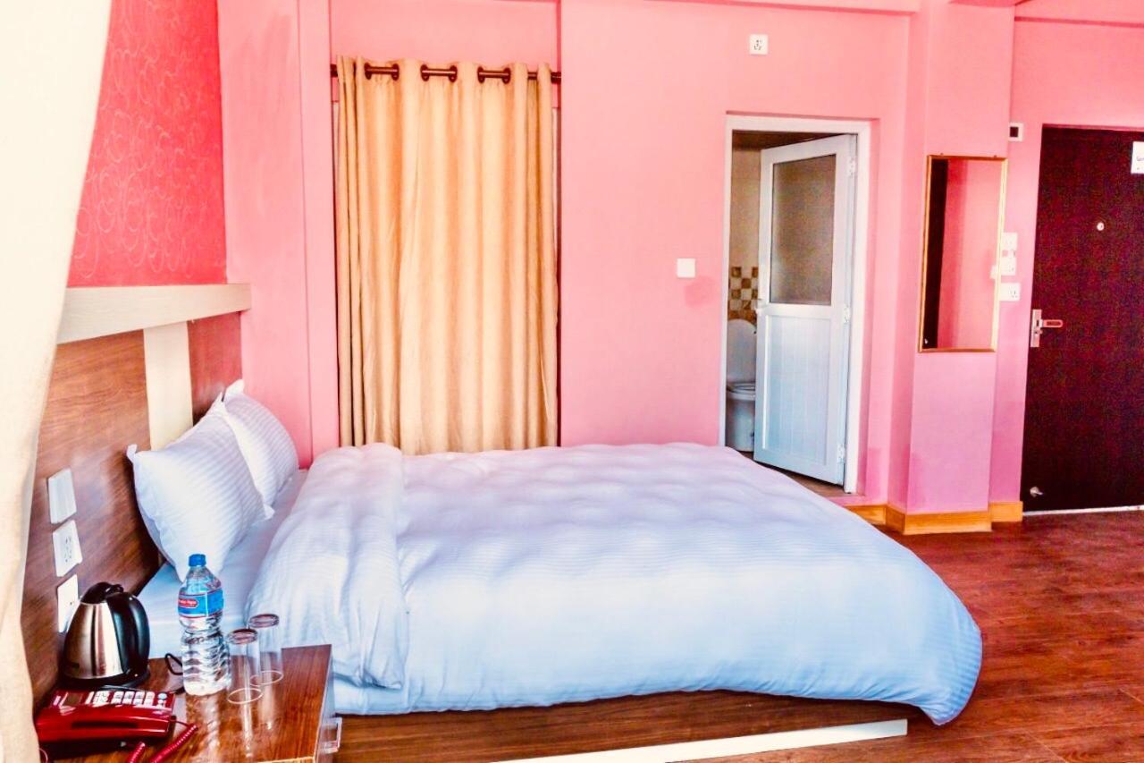 Hotel Millennium Blue Nagarkot Exterior foto